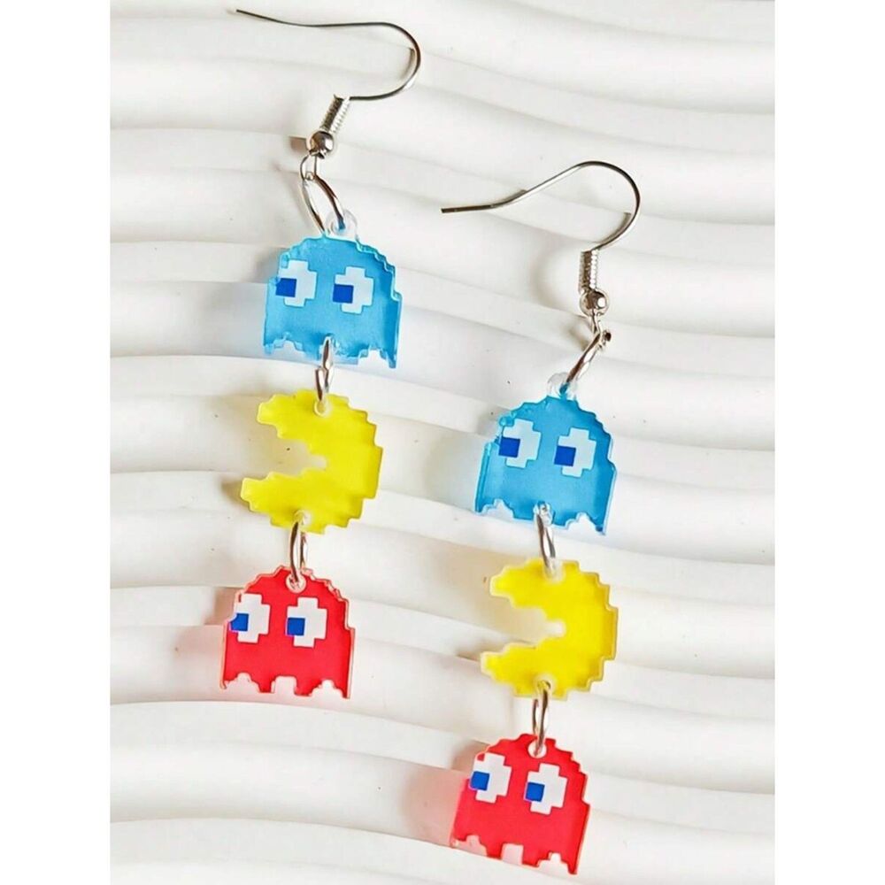 Retro Arcade Game Pac-Man & Ghost Dangle Drop 8-Bit Pixel Gamer Earrings